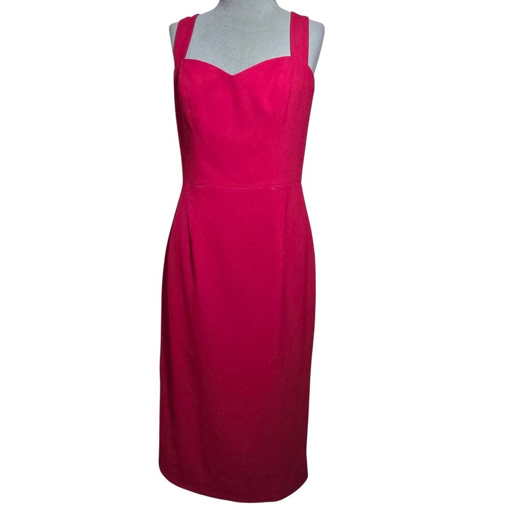 Red Knee Length Sleeveless Dress Size Medium